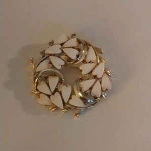 White heart pin
